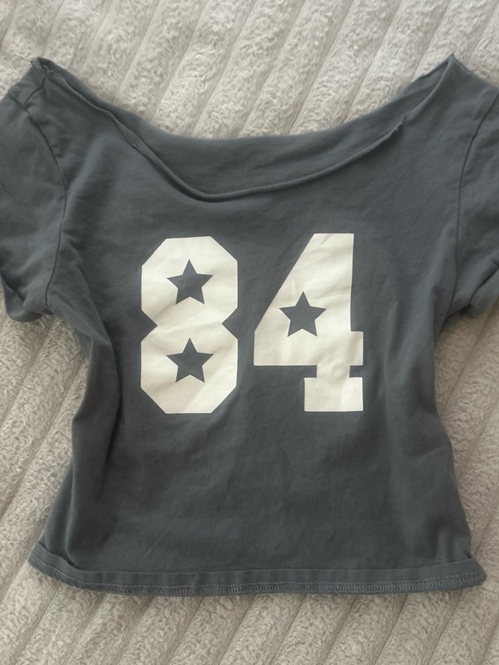 H&M Women's Gray Short Sleeve Tee with White '84' Stars